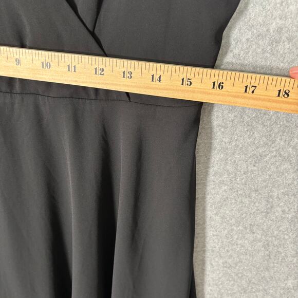 Express Dress 12 Wrap Flowy Flutter Stretch Career Church Witch Quiet Basic - Picture 7 of 11